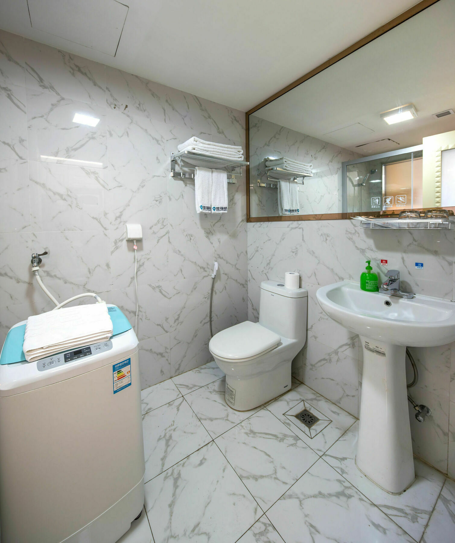 Waifiden Grand Easter International Apartment Cantão Exterior foto
